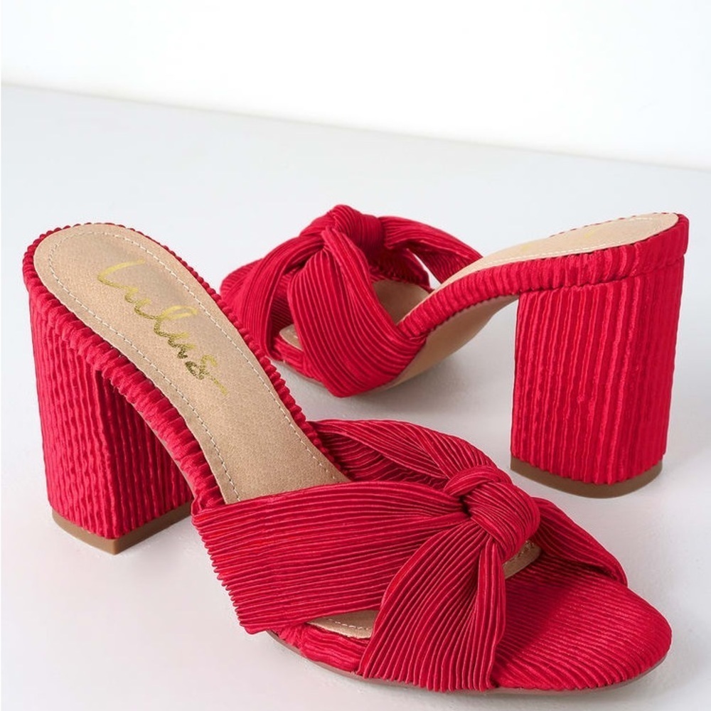 Lulu's Red Ribbed Knot Block Heel Sandals